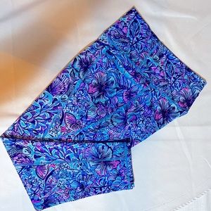 Lilly Pulitzer Luxletic 7/8 Leggings Size: XL